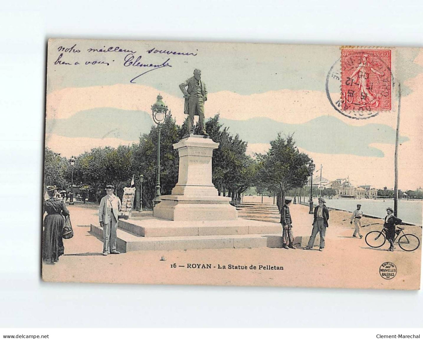 ROYAN : La Statue De Pelletan - état - Royan