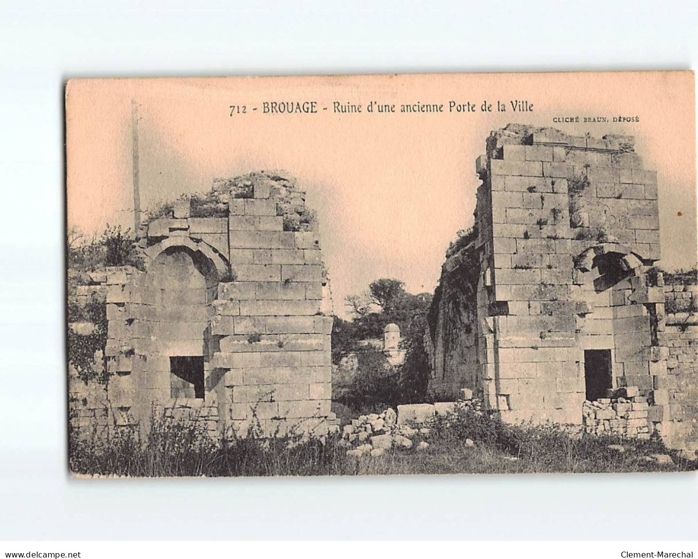 BROUAGE : Ruine D'une Ancienne Porte De La Ville - état - Altri & Non Classificati