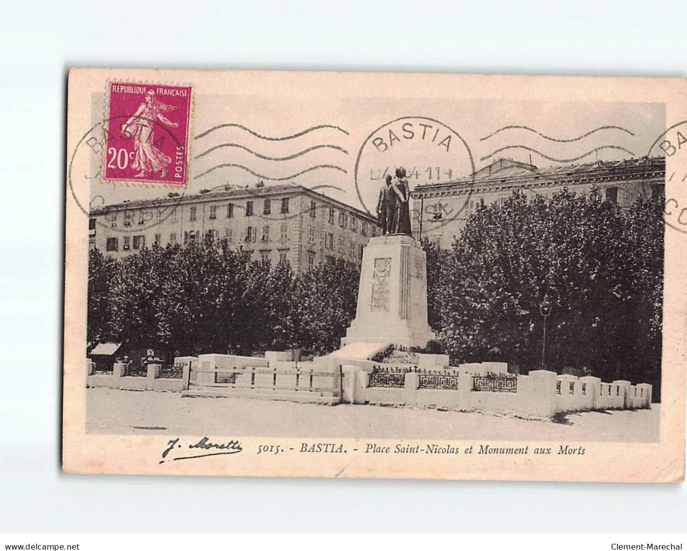 BASTIA  : Place Saint-Nicolas Et Monument Aux Morts - état - Bastia