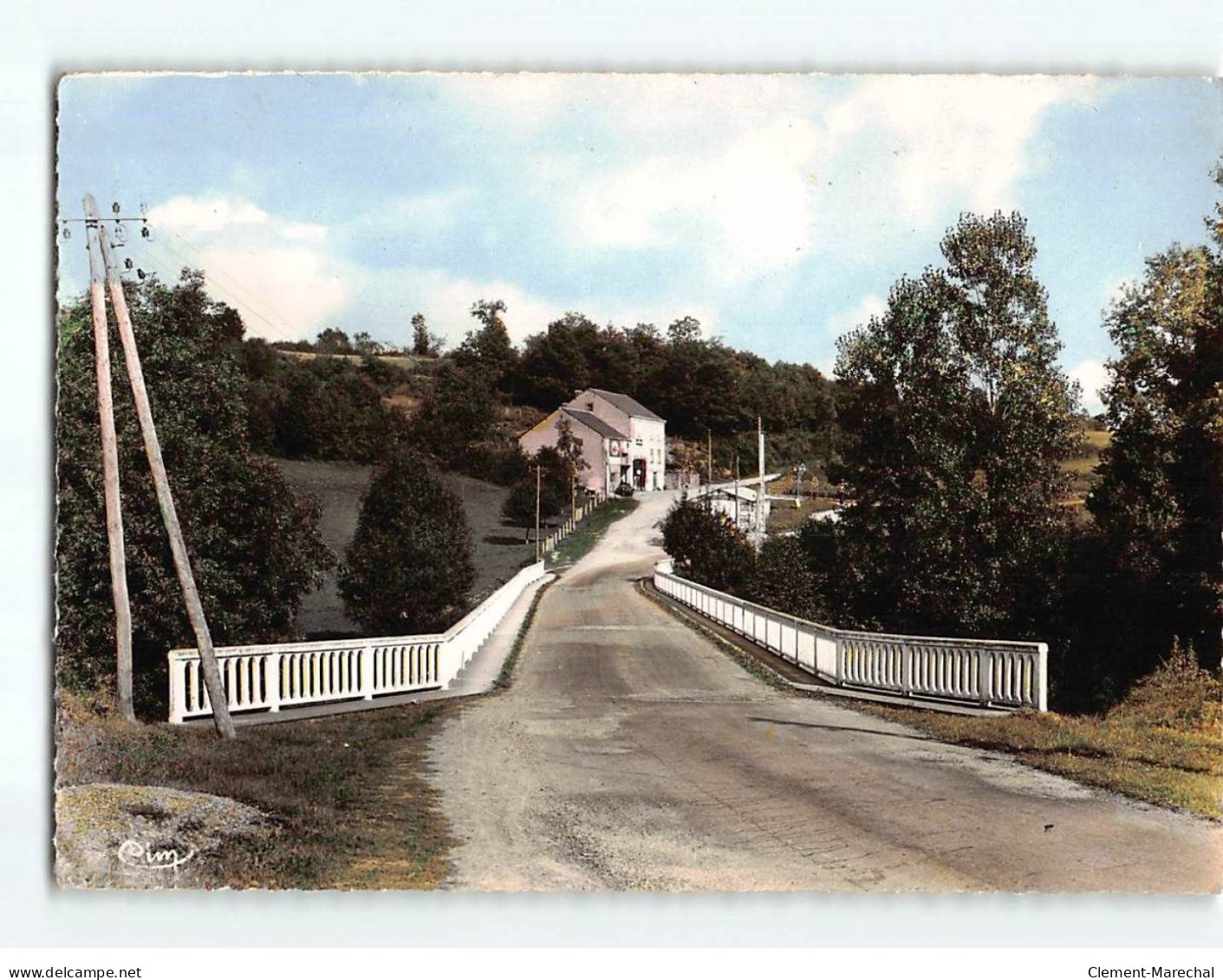 CHENIERS : Pont Sur La Creuse - Très Bon état - Altri & Non Classificati