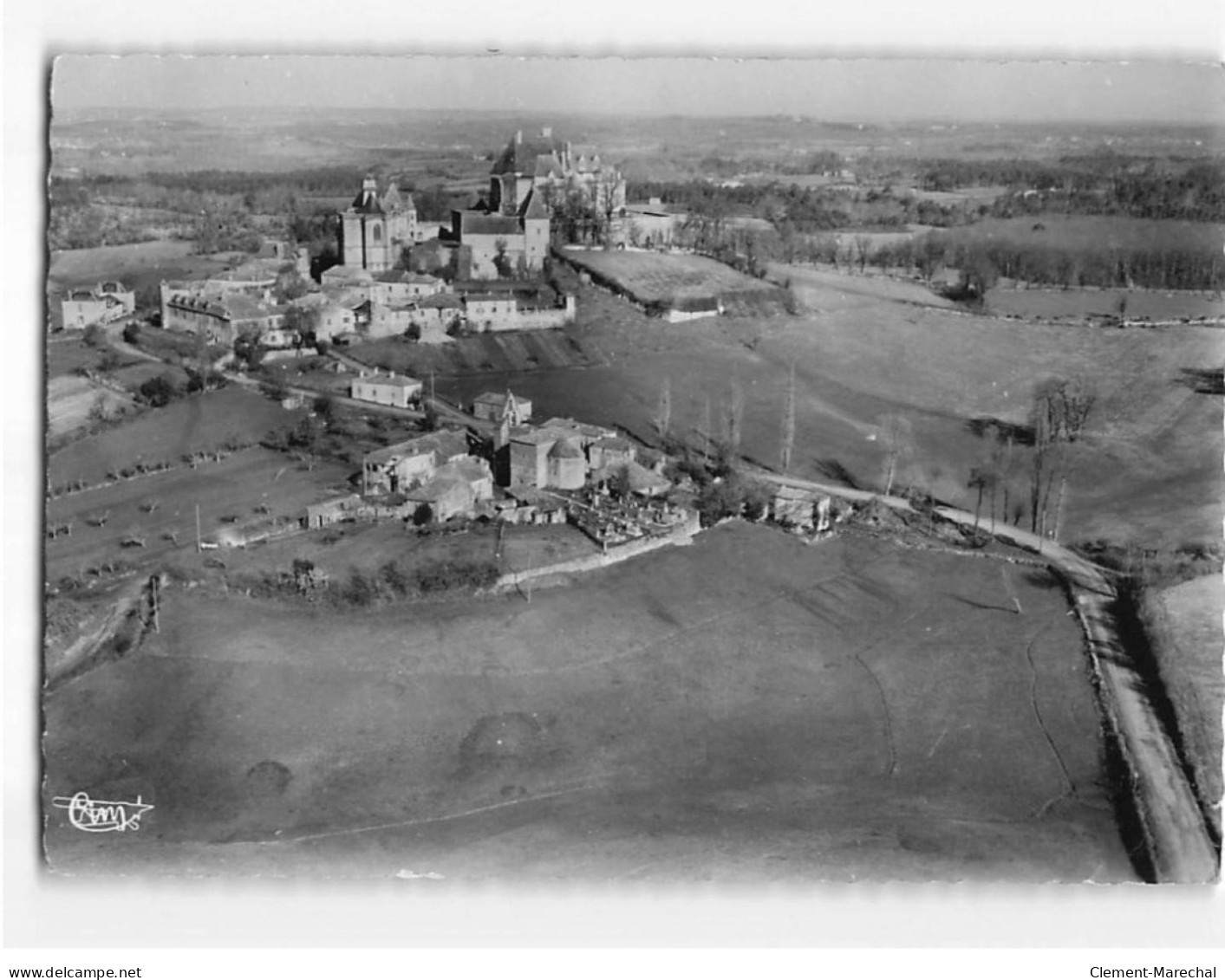 Château De Biron Et Le Bourg-Notre-Dame, Vue Aérienne - Très Bon état - Other & Unclassified