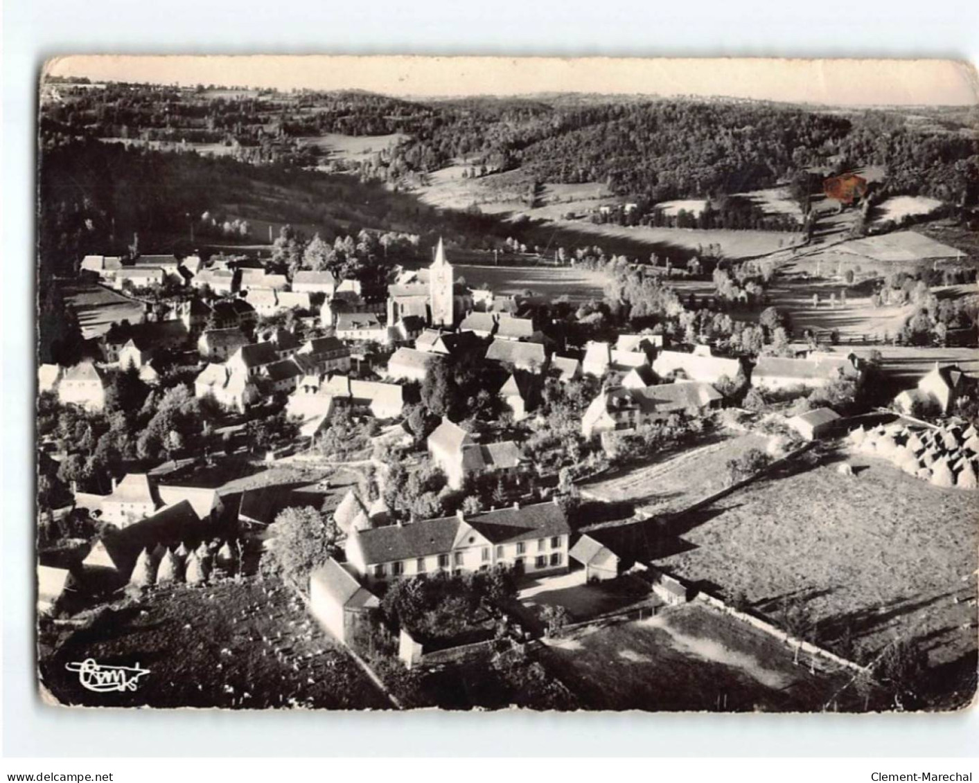 ORADOUR : Vue Aérienne Sur L'Ecole - état - Autres & Non Classés