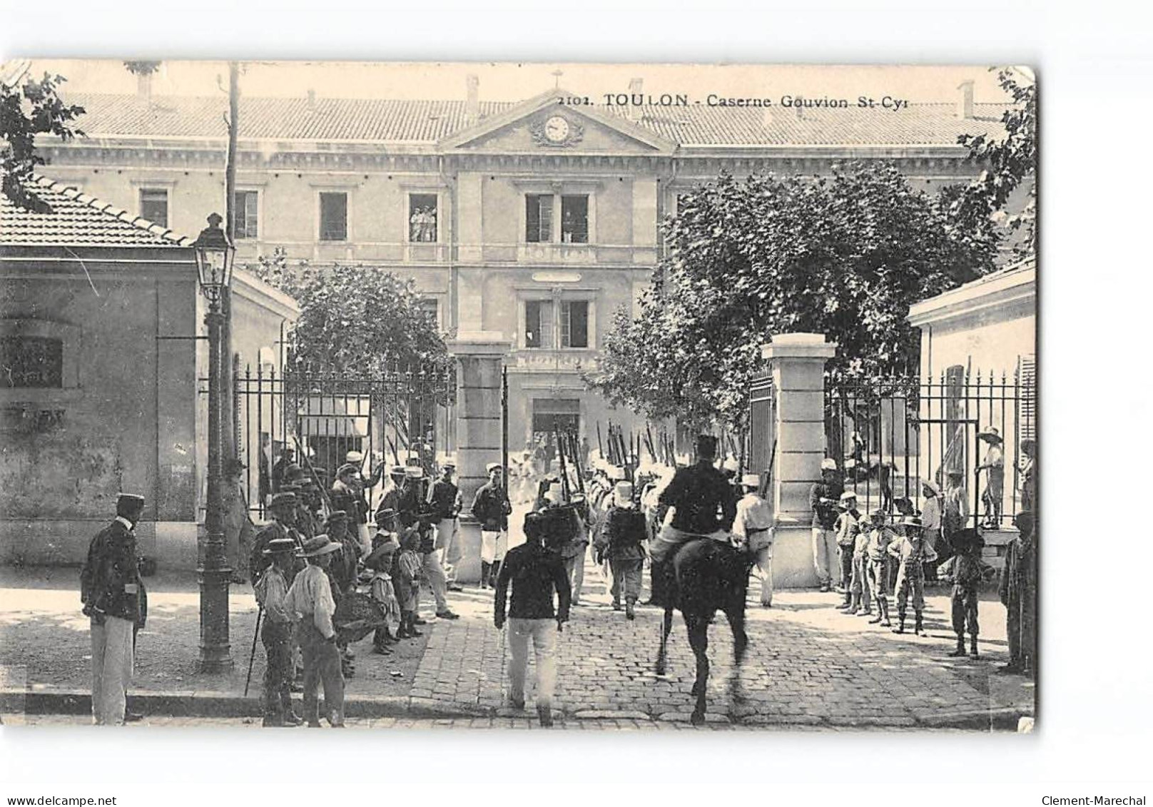 TOULON - Caserne Gouvion Saint Cyr - état - Toulon