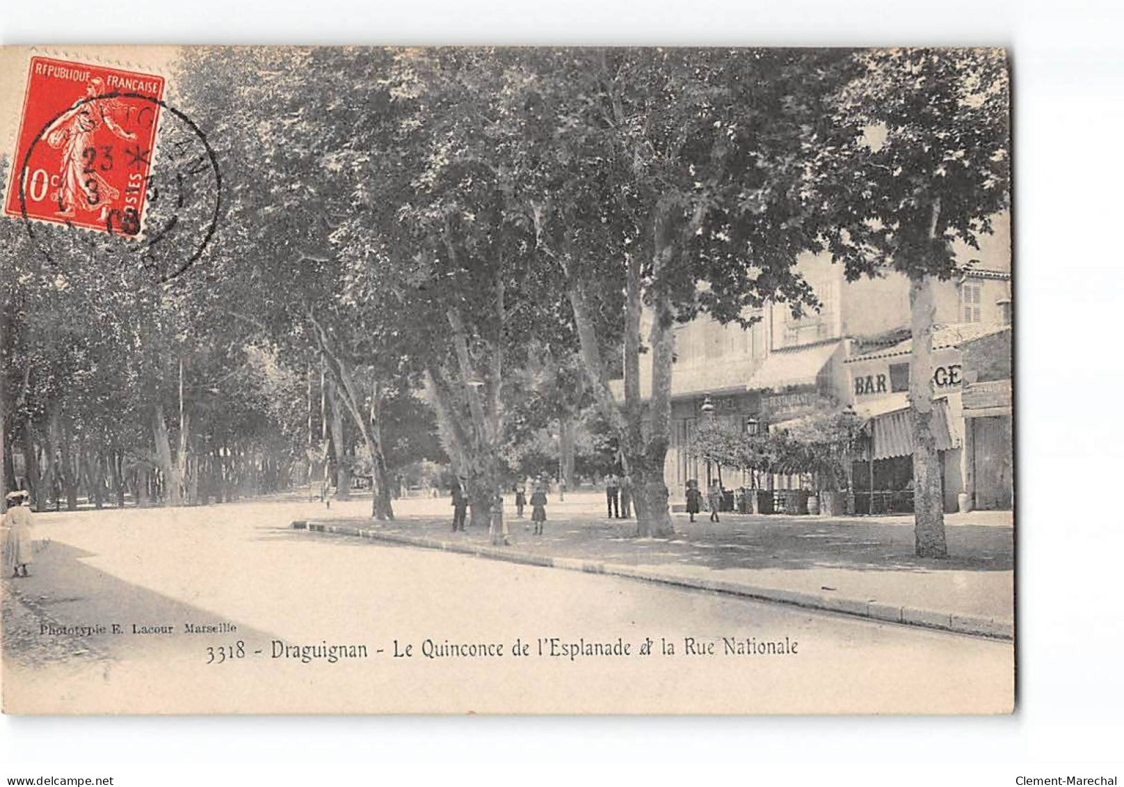 DRAGUIGNAN - Le Quinconce De L'Esplanade Et La Rue Nationale - Très Bon état - Draguignan