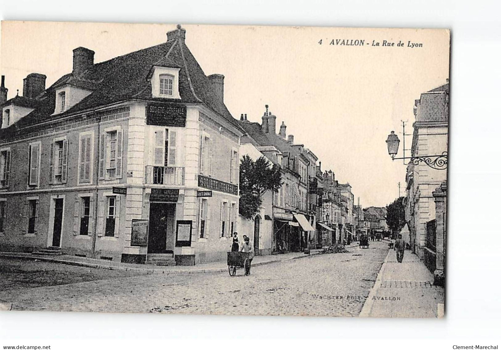 AVALLON - La Rue De Lyon - Très Bon état - Avallon