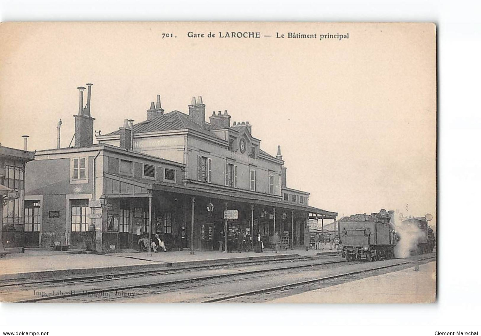 Gare De LAROCHE - Le Bâtiment Principal - Très Bon état - Laroche Saint Cydroine