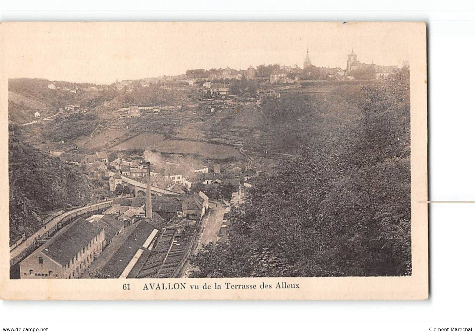 AVALLON Vu De La Terrasse Des Alleux - Très Bon état - Avallon