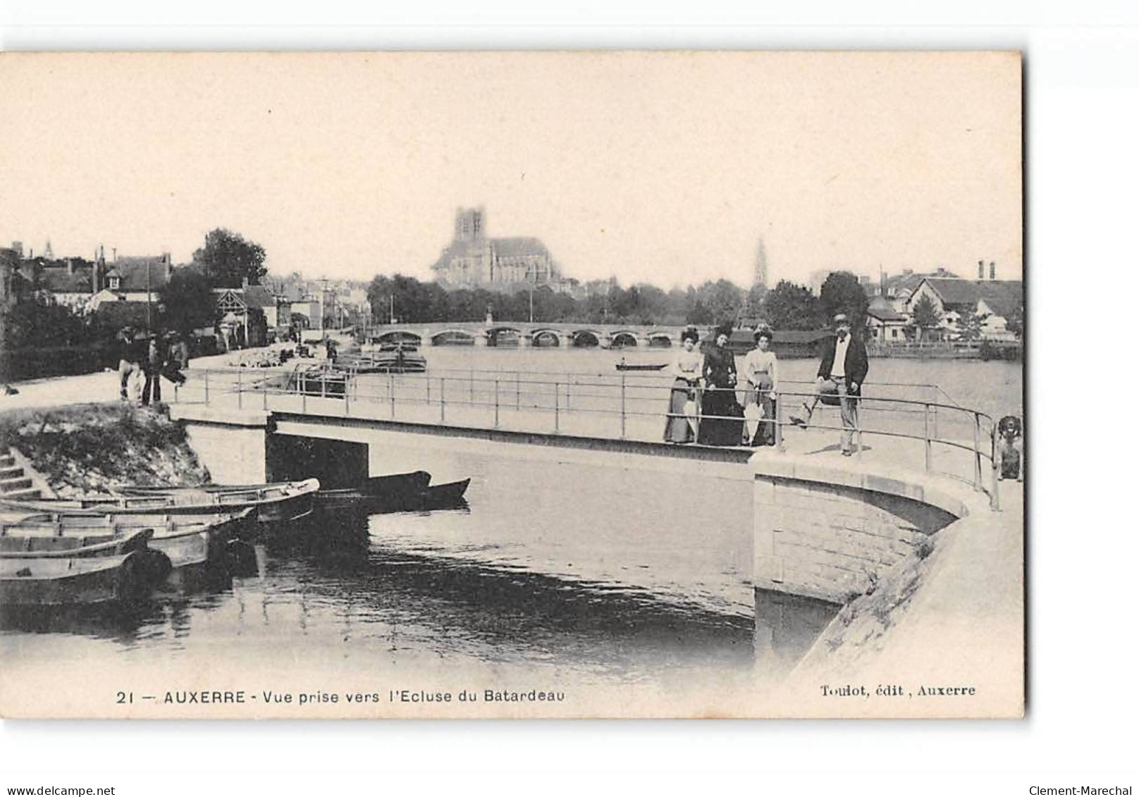 AUXERRE - Vue Prise Vers L'Ecluse Du Batardeau - Très Bon état - Auxerre