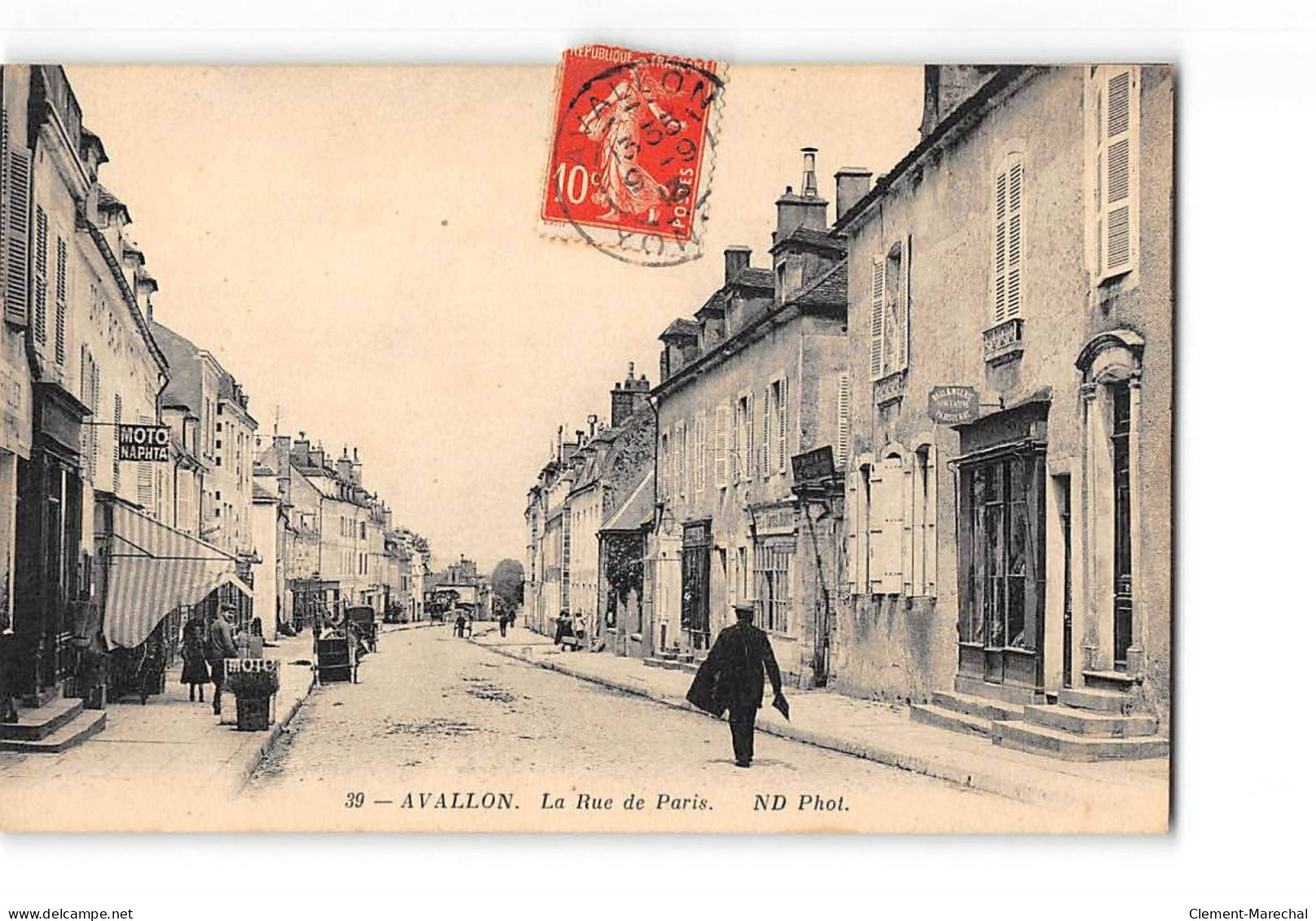 AVALLON - La Rue De Paris - Très Bon état - Avallon