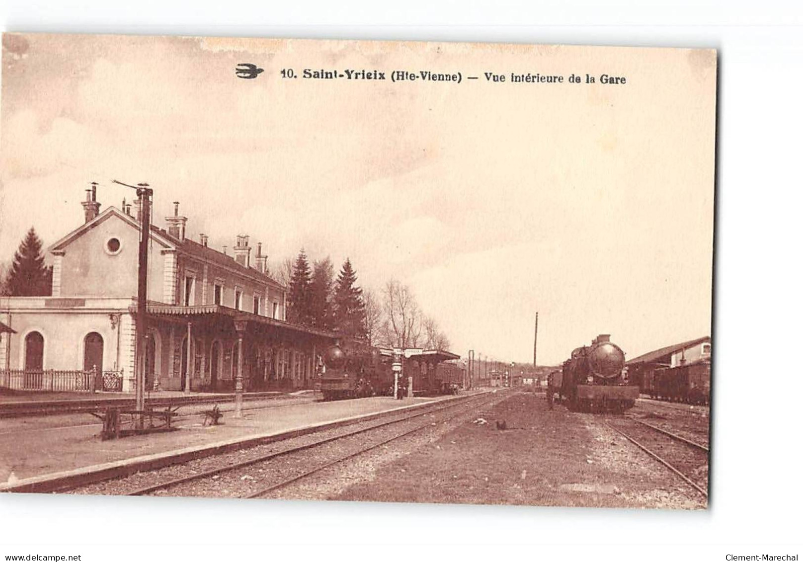 SAINT YRIEIX - Vue Intérieure De La Gare - Très Bon état - Saint Yrieix La Perche