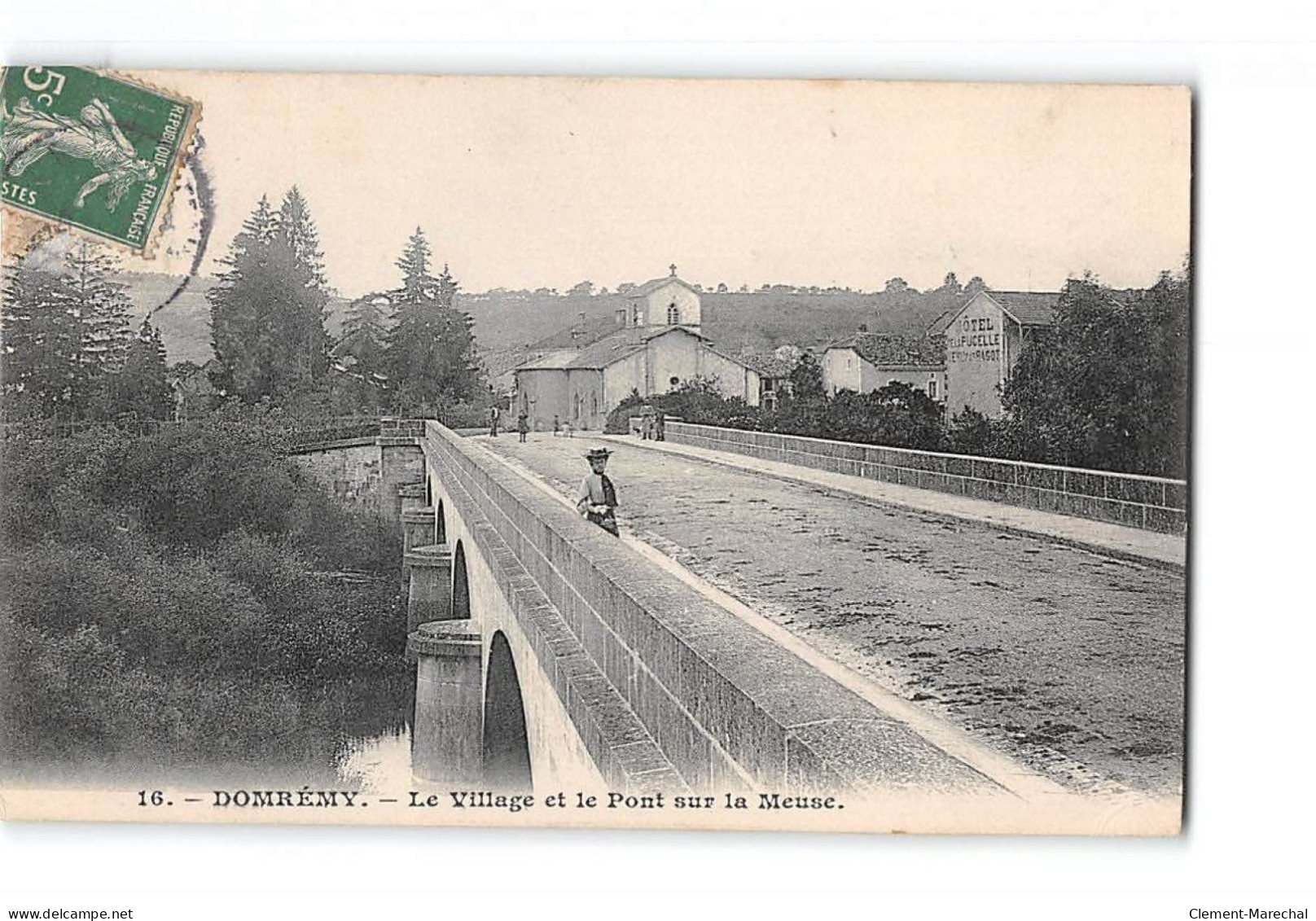 DOMREMY - Le Village Et Le Pont Sur La Meuse - Très Bon état - Domremy La Pucelle