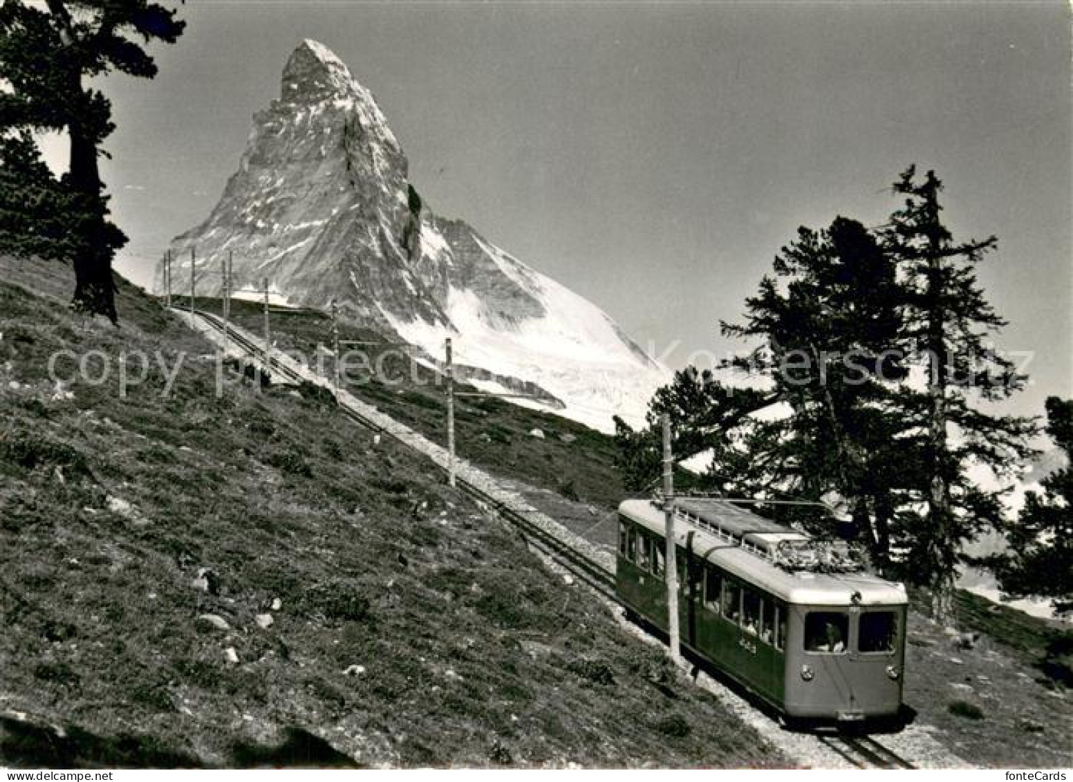 13738237 Gornergratbahn VS Schnelltriebwagen Mit Matterhorn  - Sonstige & Ohne Zuordnung