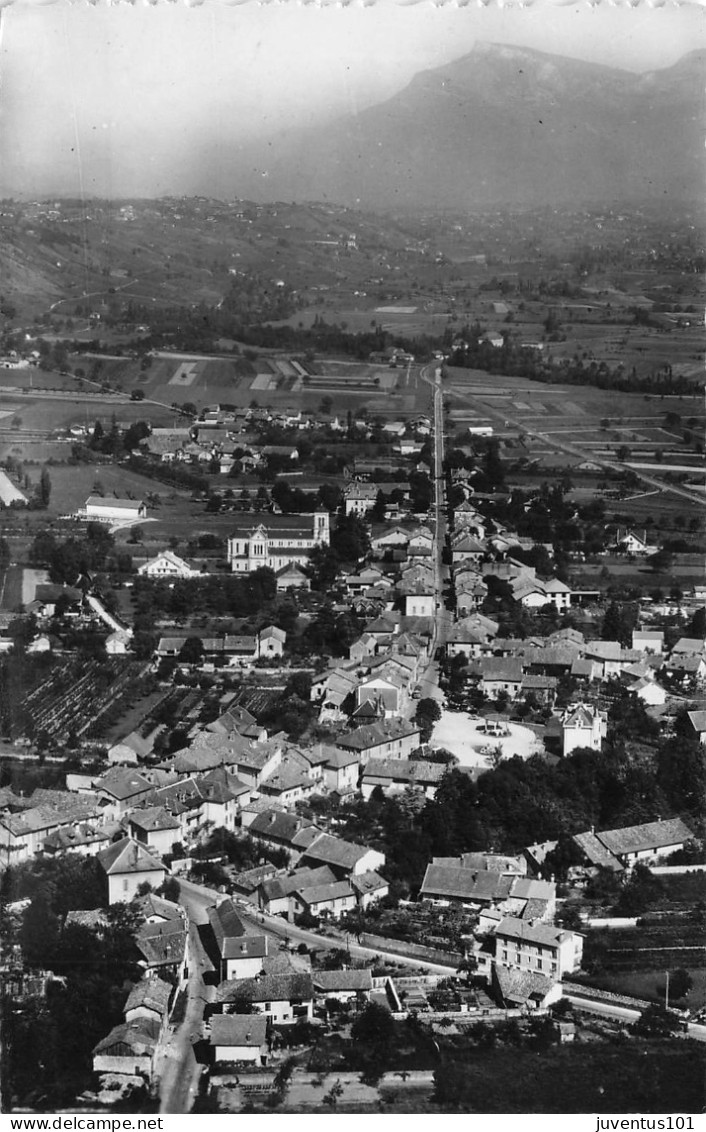 CPSM  Chapareillan-Vue Générale Aérienne Et Le Novolet     L2910 - Andere & Zonder Classificatie