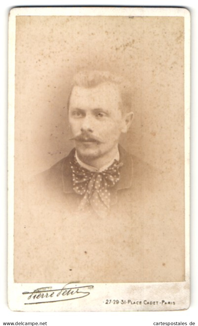 Photo Pierre Petit, Paris, Portrait De Herr Avec Oberlippenbart  - Anonymous Persons