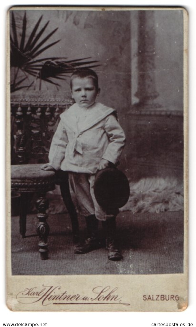 Fotografie Karl Hintner U. Sohn, Salzburg, St. Peter-Bezirk, Portrait Kleiner Junge Im Matrosenanzug  - Anonieme Personen