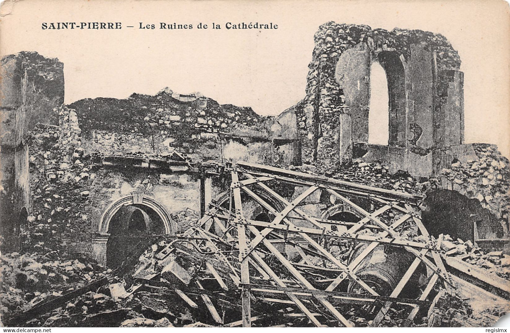 972-MARTINIQUE SAINT PIERRE LES RUINES DE LA CATHEDALE-N°T1167-G/0135 - Sonstige & Ohne Zuordnung