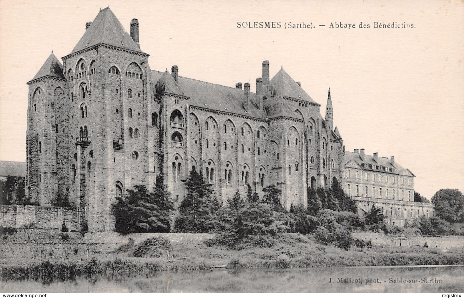 72-SOLESMES-N°T1167-G/0123 - Solesmes