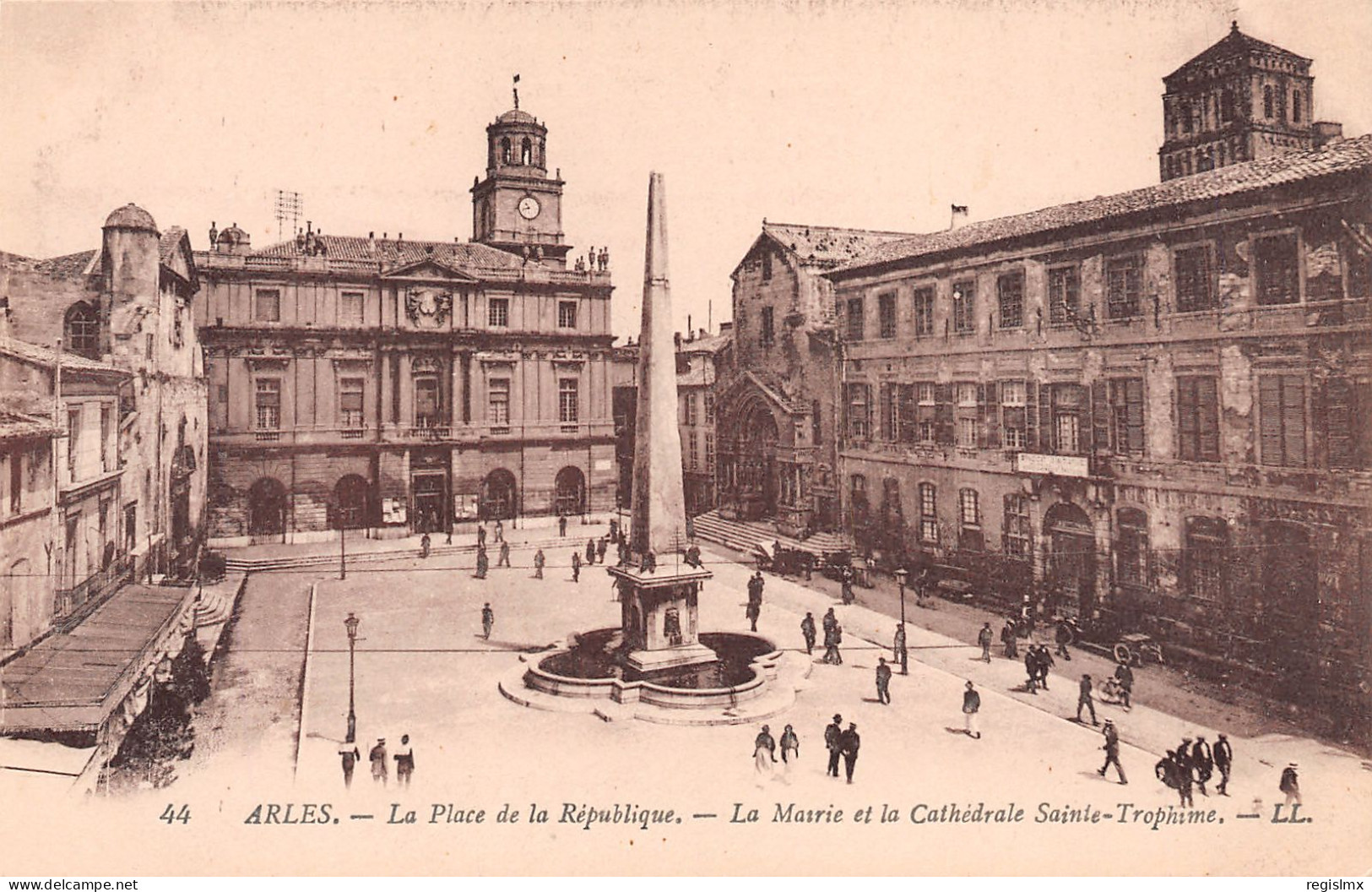 13-ARLES-N°T1168-C/0157 - Arles