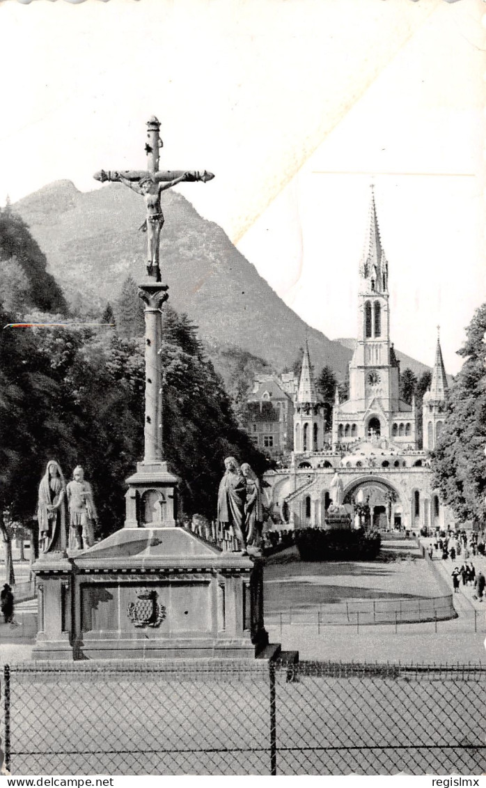 65-LOURDES-N°T1177-G/0321 - Lourdes