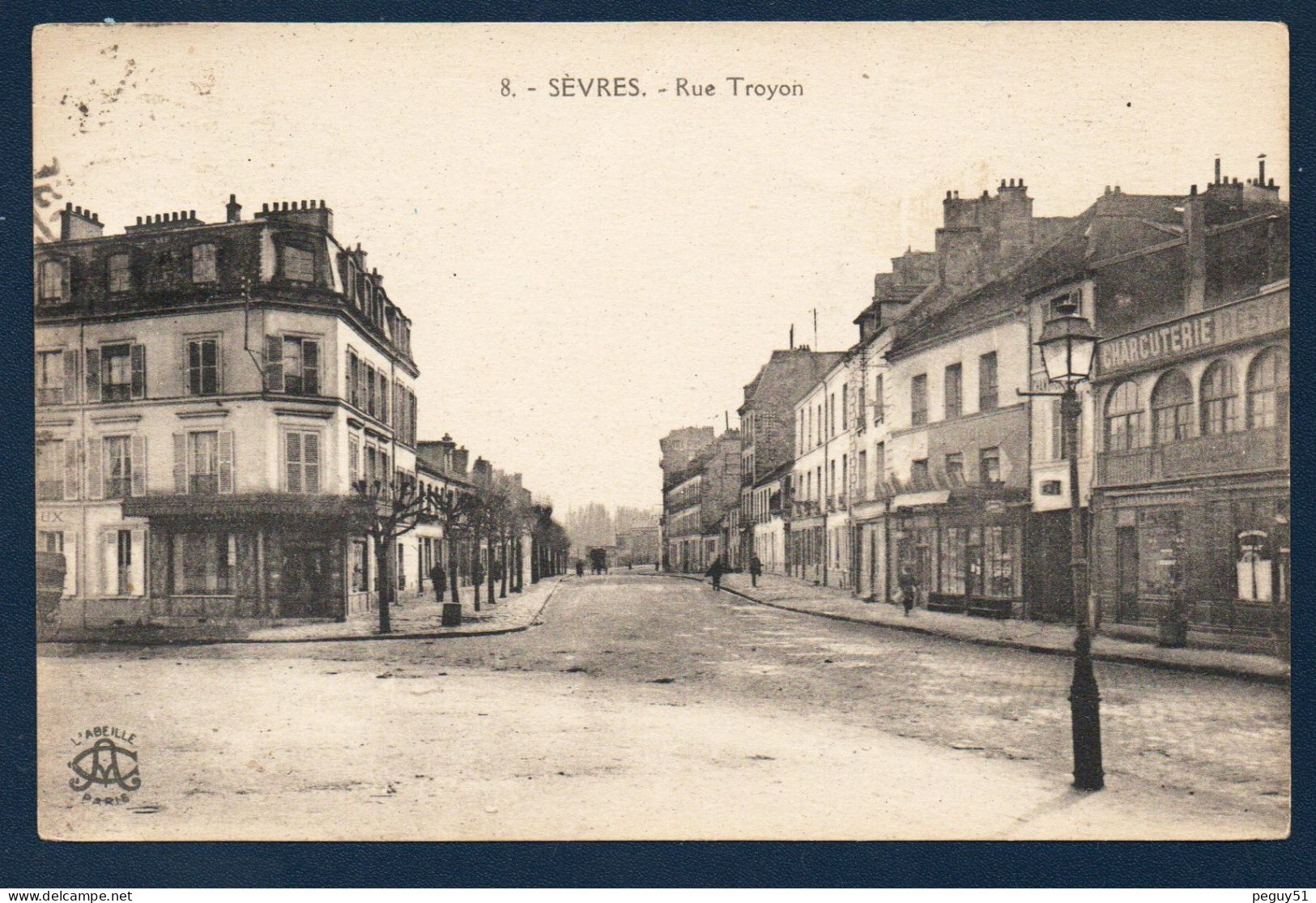 92. Sèvres. Rue Troyon. Charcuterie- Restaurant. 1933 - Sevres