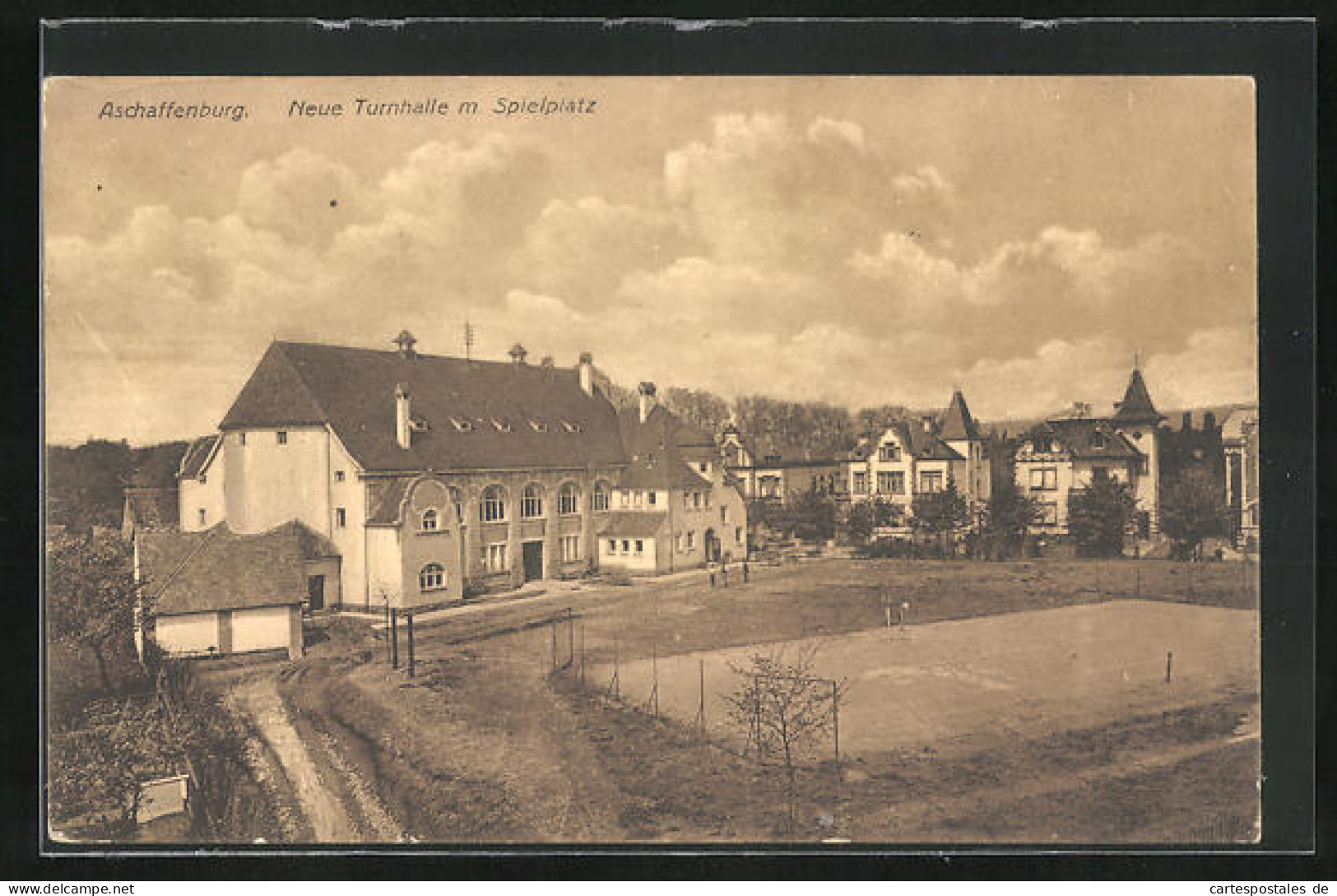 AK Aschaffenburg, Neue Turnhalle M. Spielplatz  - Aschaffenburg