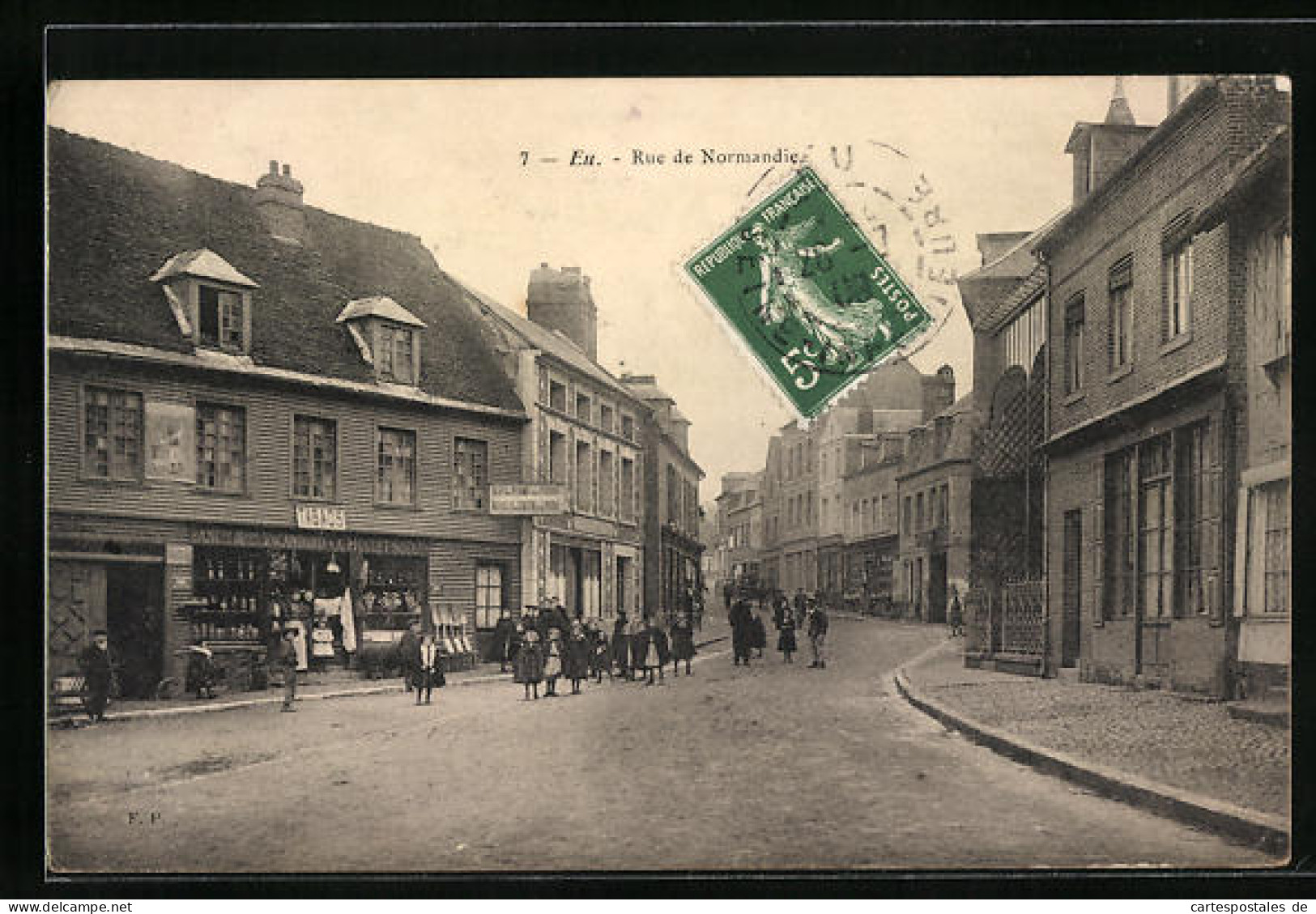 CPA Eu, Rue De Normandie  - Eu