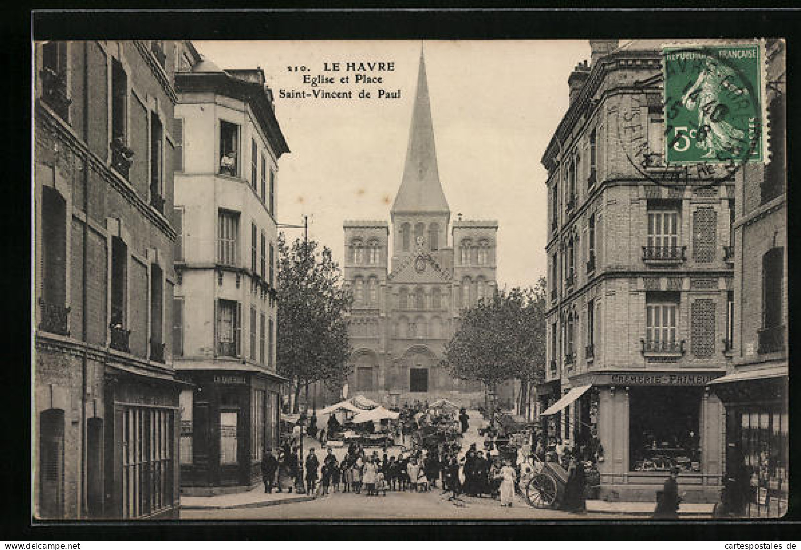 CPA Le Havre, Eglise Et Place Saint-Vincent De Paul  - Unclassified