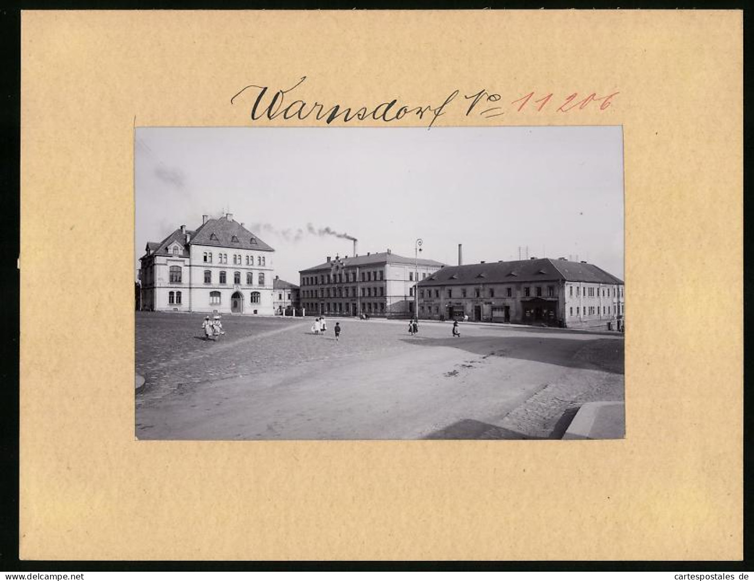 Fotografie Brück & Sohn Meissen, Ansicht Warnsdorf I. B., Marktplatz Mit Dem Stadthaus Und Der Bürgerschule, Sparkas  - Lieux