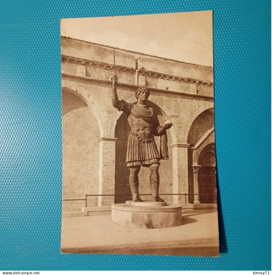 Cartolina Barletta - Statua Di Eraclio. Non Viaggiata - Barletta