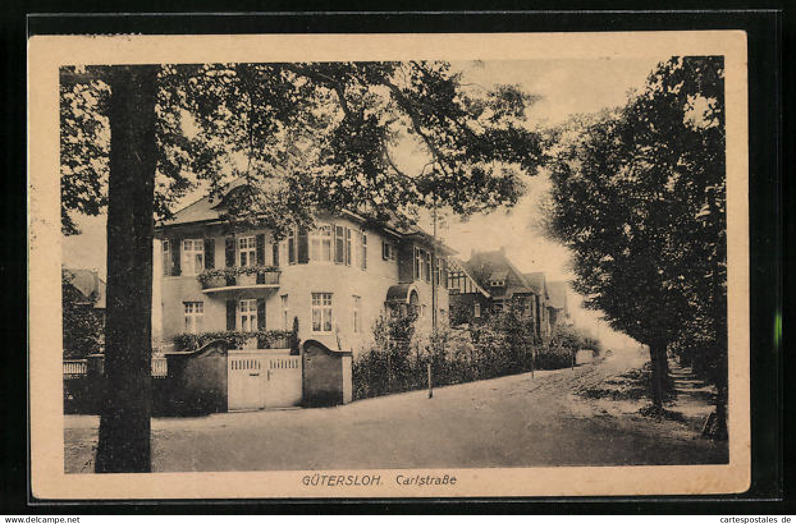 AK Gütersloh, Wohnhäuser In Der Carlstrasse  - Guetersloh