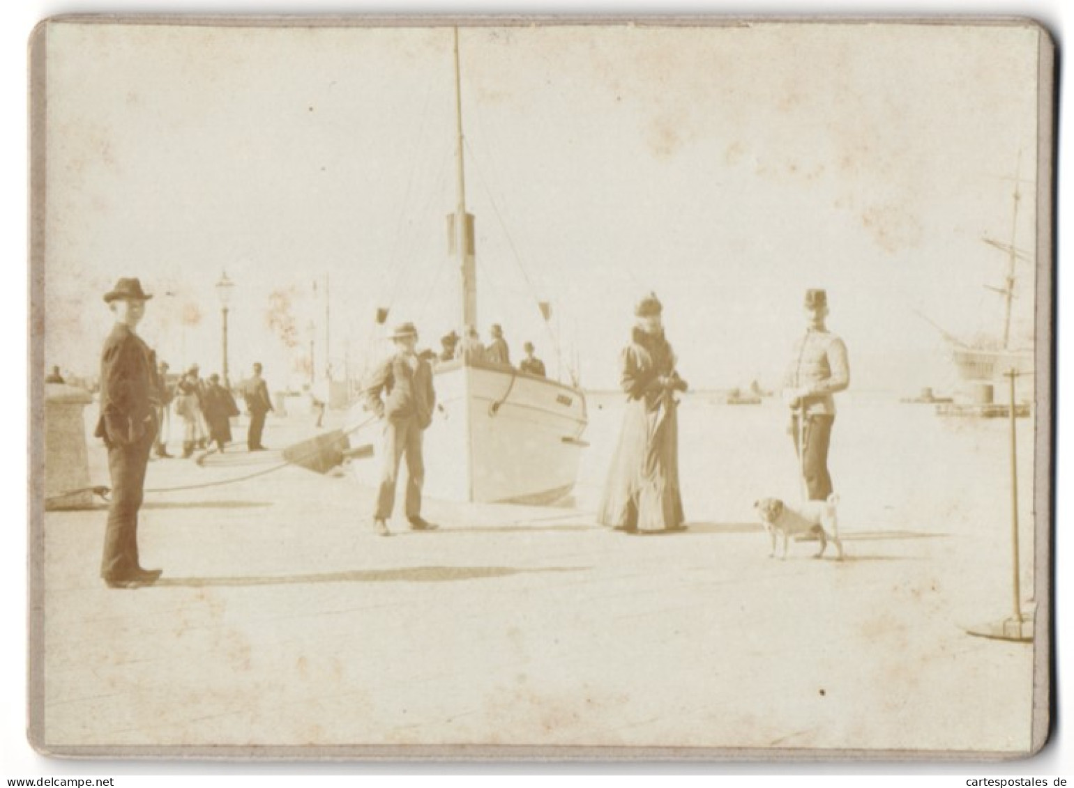 28 Foto Unbekannter Fotograf, Venedig, Baron Hilmar Von Dem Bussche In Venedig, Gondel, Kriegsschiff, 1900  - Beroemde Personen