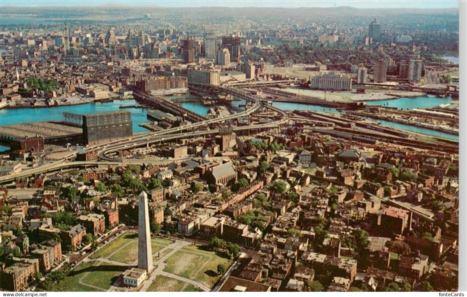 73956737 Boston__Massachusetts_USA Aerial View Of The Famous Bunker Hill Monumen - Sonstige & Ohne Zuordnung