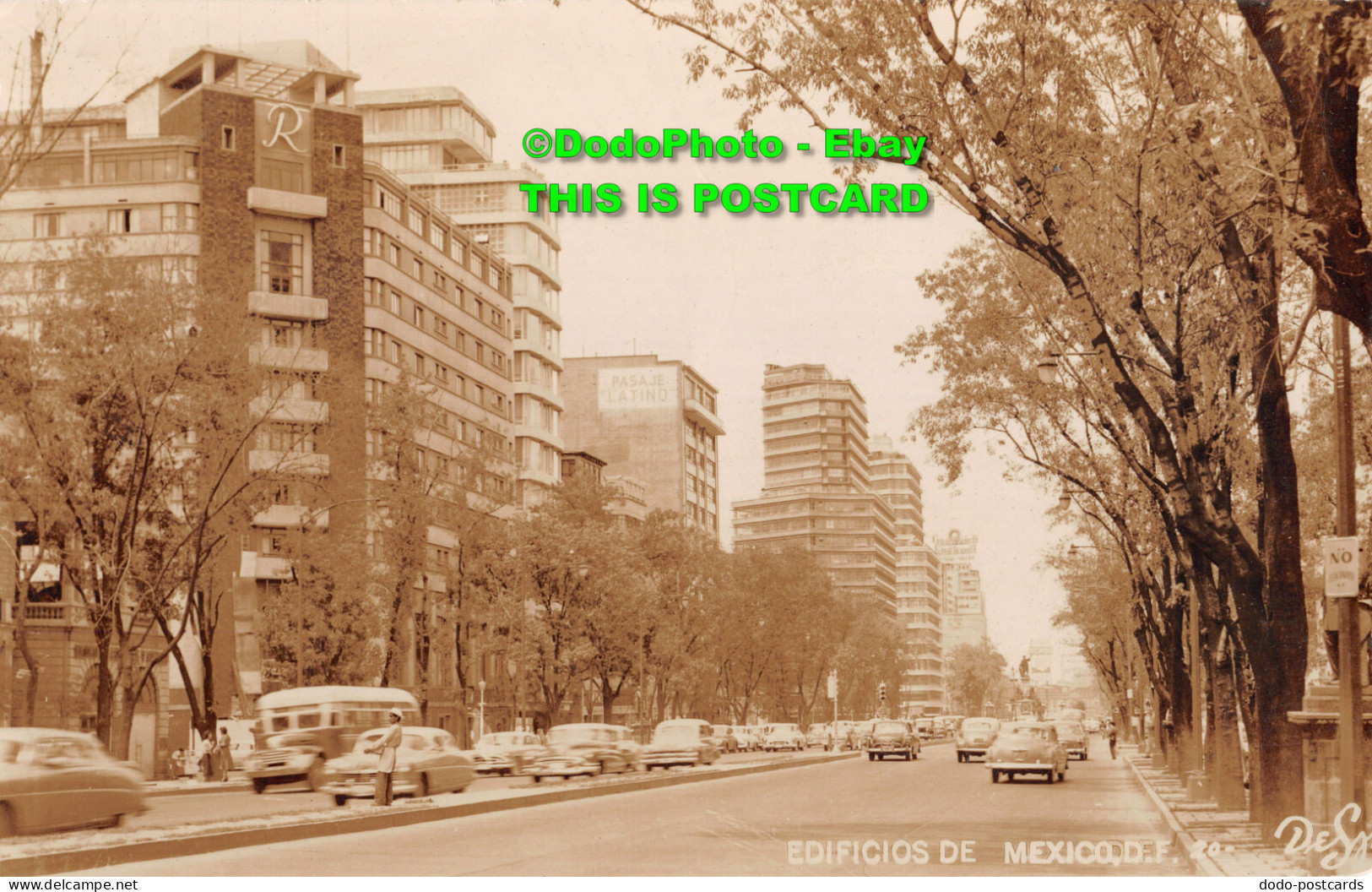 R347497 Edificios De Mexico. Postcard - World