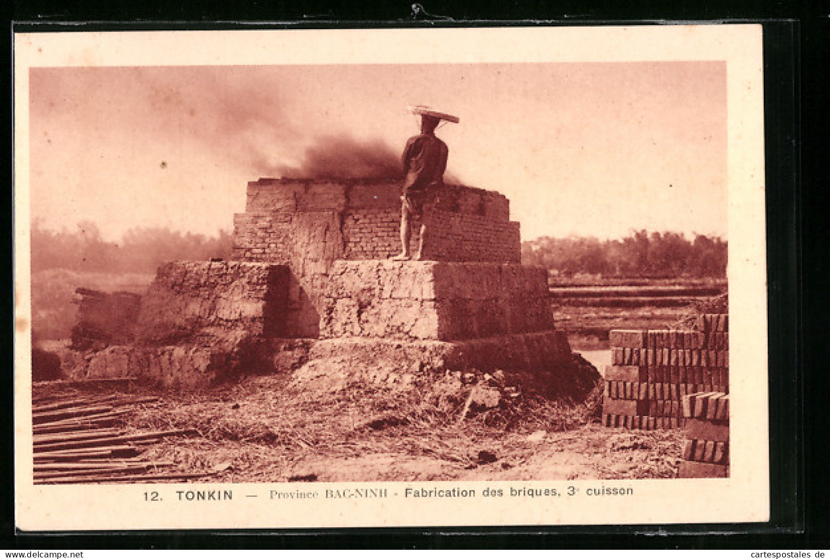 AK Bac-Ninh, Fabrication Des Briques  - Viêt-Nam