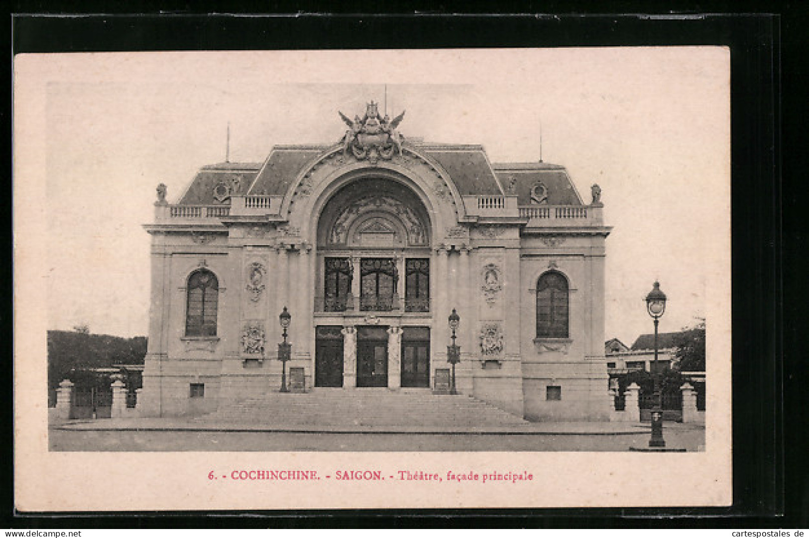 AK Saigon, Théâtre, Facade Principale  - Vietnam