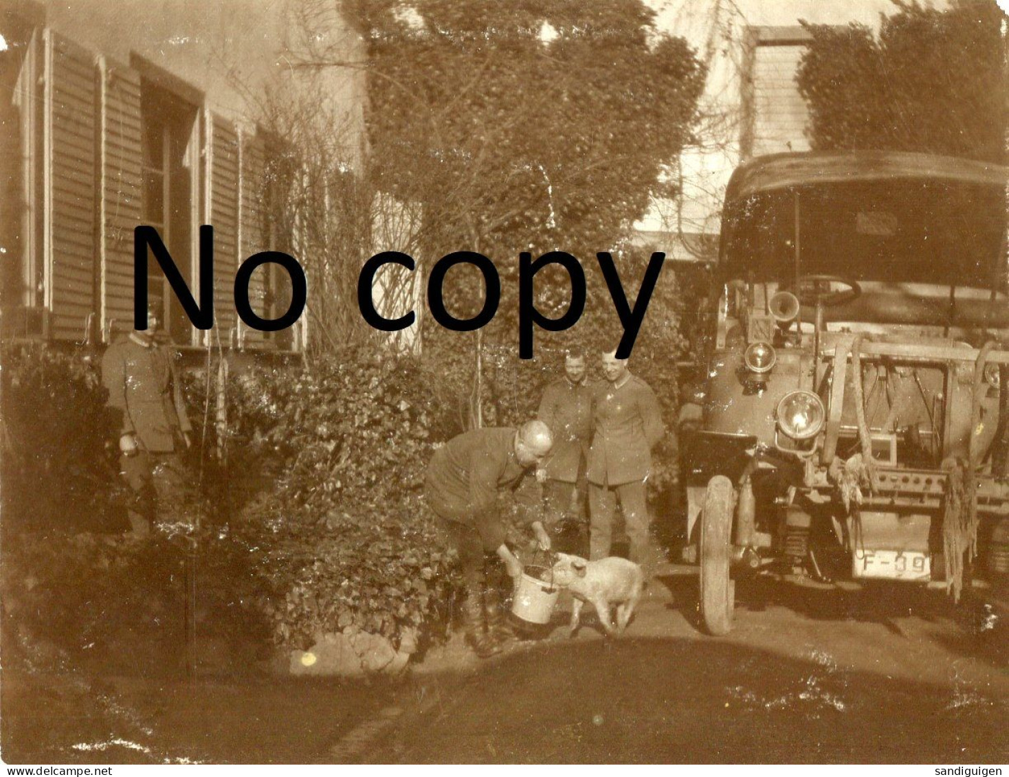 PHOTO ALLEMANDE - OFFICIERS ET CAMION A Maursmünster - MARMOUTIER PRES DE SAVERNE BAS RHIN - GUERRE 1914 1918 - Guerre, Militaire