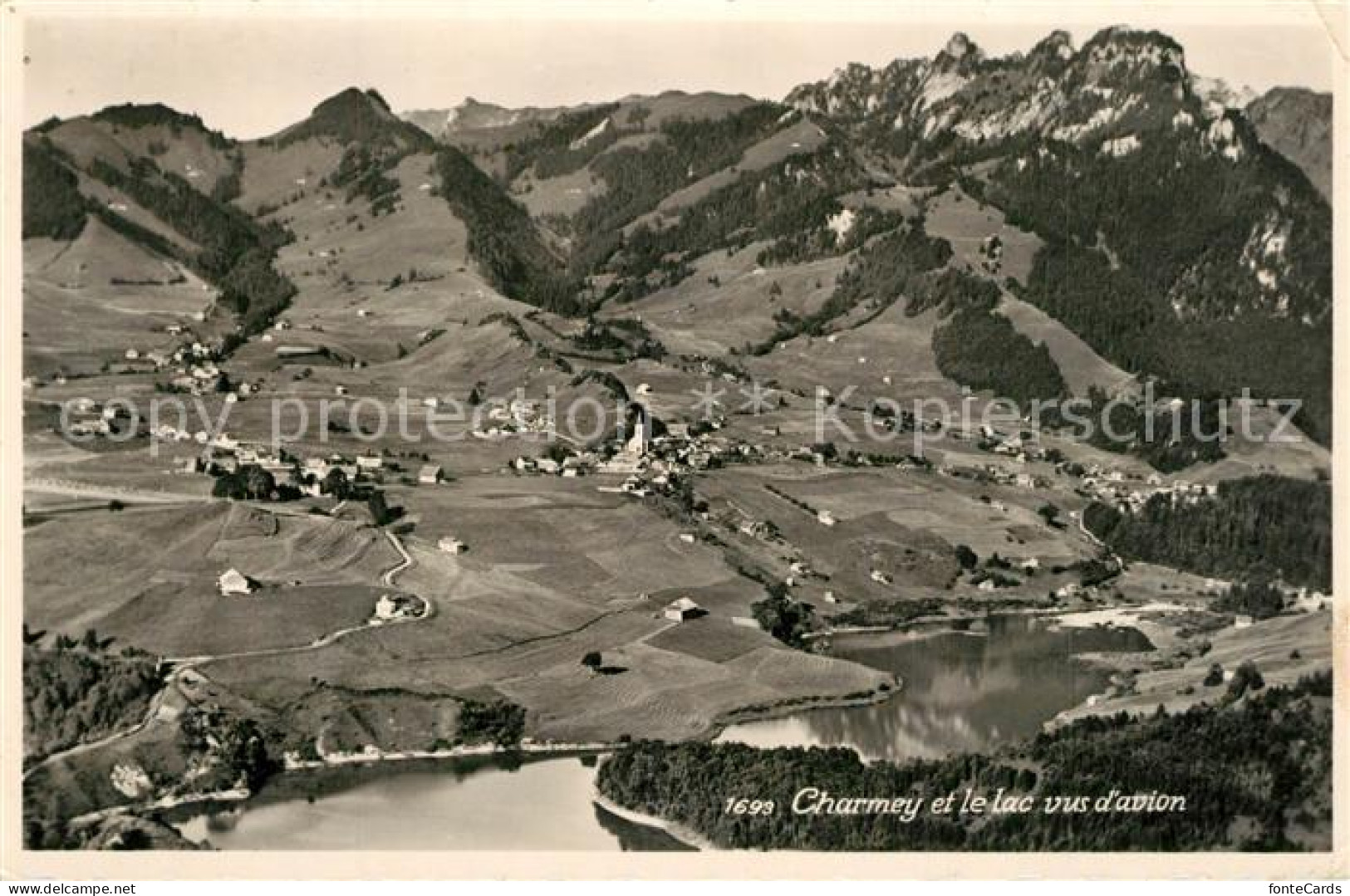 13570339 Charmey Et Le Lac Vus D Avion Alpes Charmey - Other & Unclassified