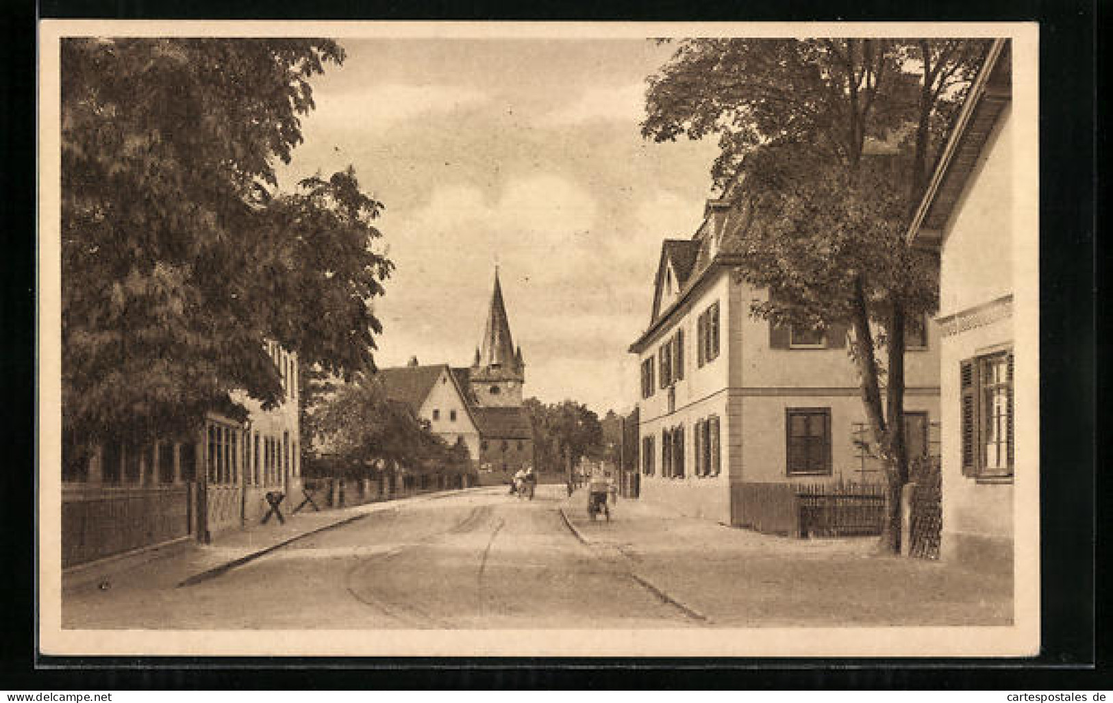 AK Neuses B. Cob., Strassenpartie Mit Blick Zur Kirche  - Other & Unclassified