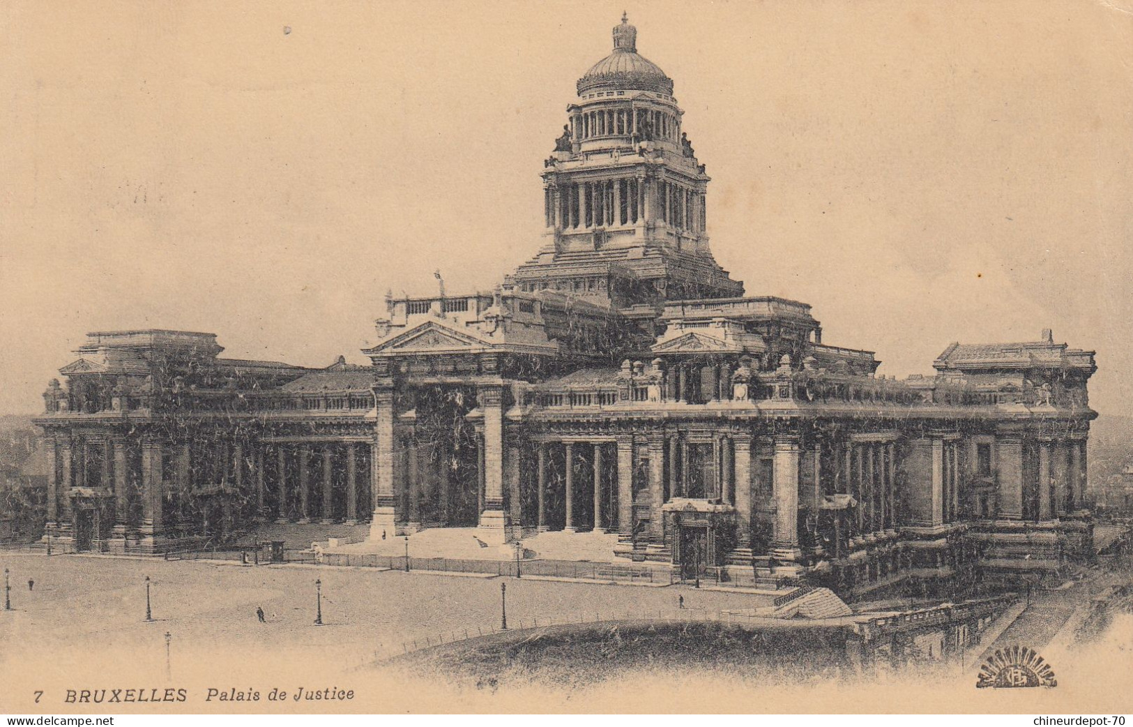 BRUXELLES   PALAIS DE JUSTICE - Brussels (City)