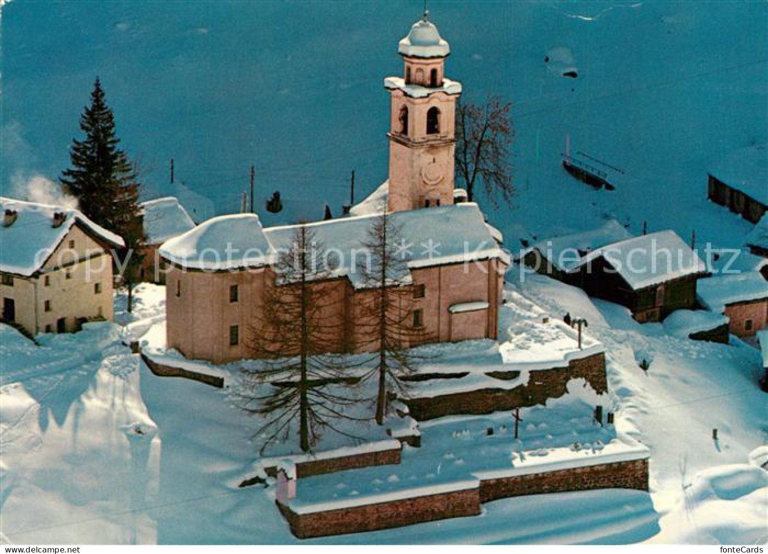 13363297 Bosco Gurin Walserdorf Im Tessin Kirche Im Winter Fliegeraufnahme Bosco - Andere & Zonder Classificatie