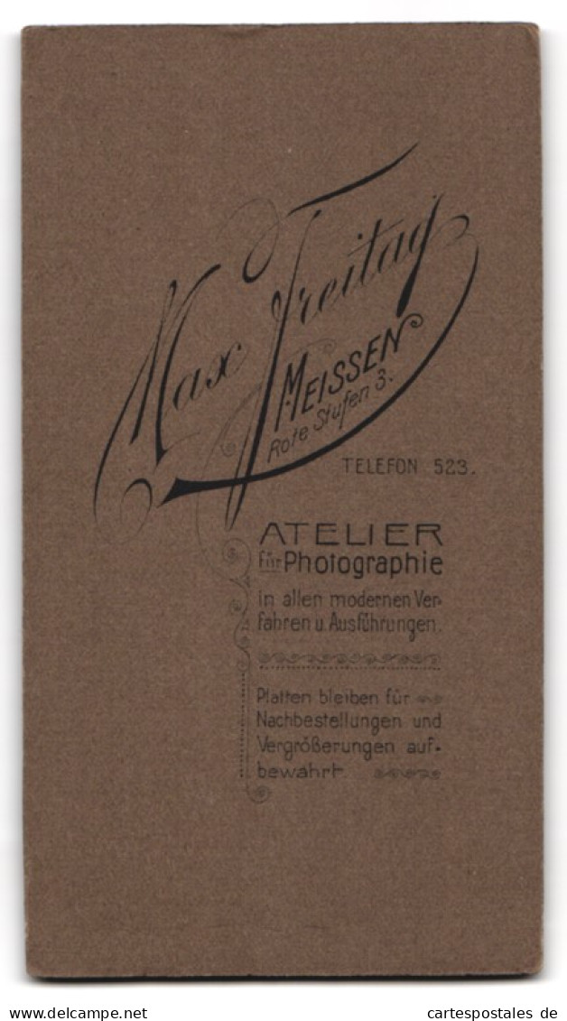 Fotografie Max Freitag, Meissen, Rote Stufen 3, Soldat In Feldgrau Mit Portepee Und Bajonett  - Anonyme Personen