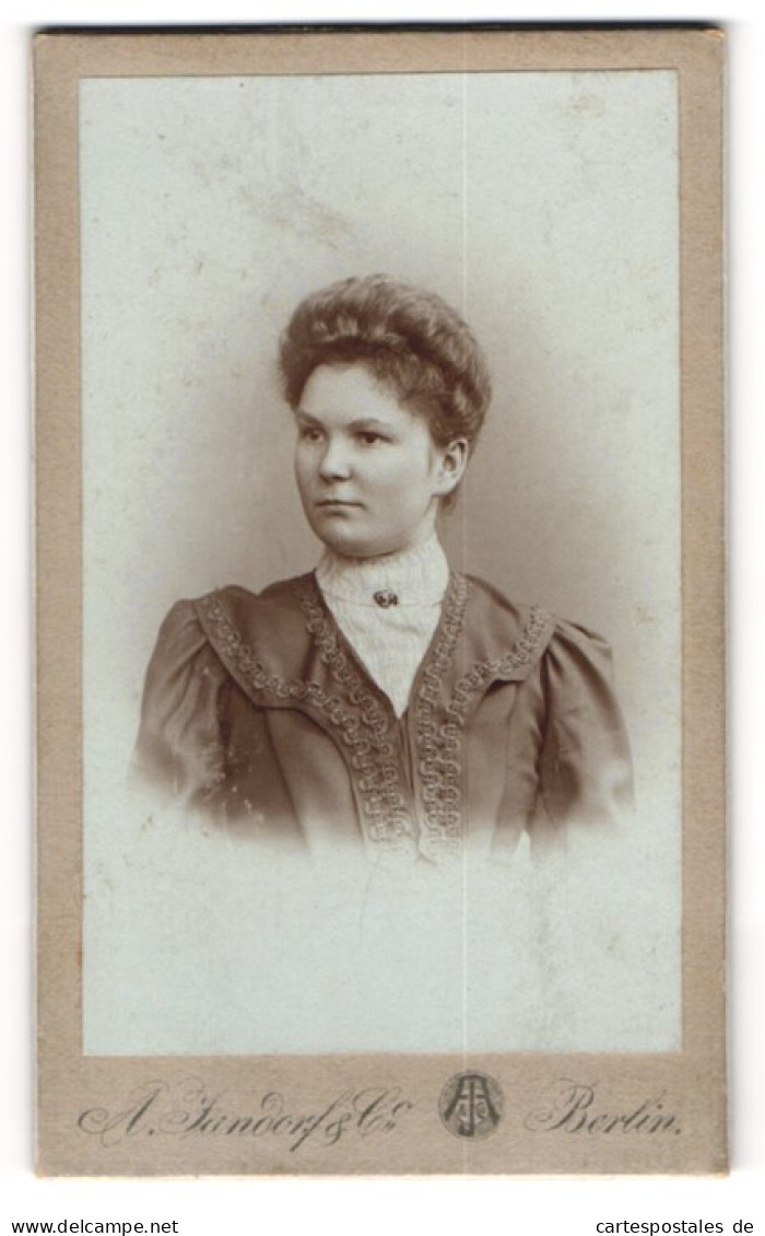 Fotografie A. Jandorf & Co., Berlin, Junge Frau Marie Weiland Aus Diedersdorf  - Anonymous Persons