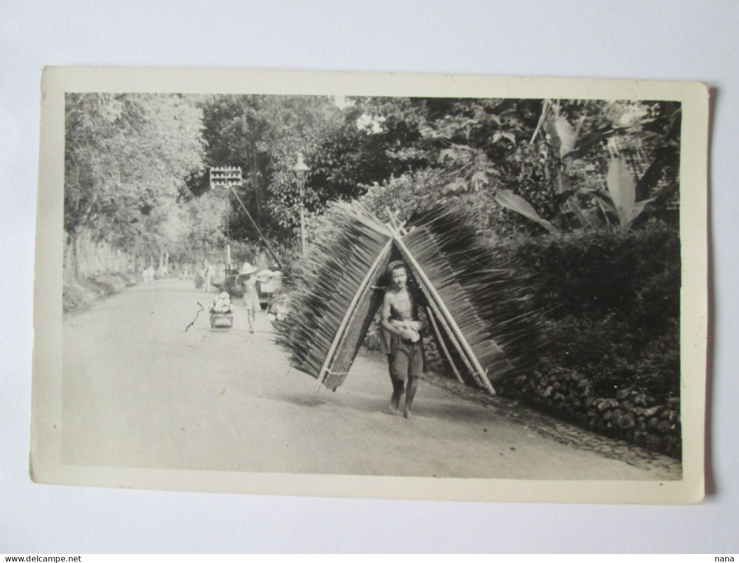 Rare! Indonesia(Bali)/Dutch East Indies:Native Seller Written Photo Postcard About 1930 - Indonésie
