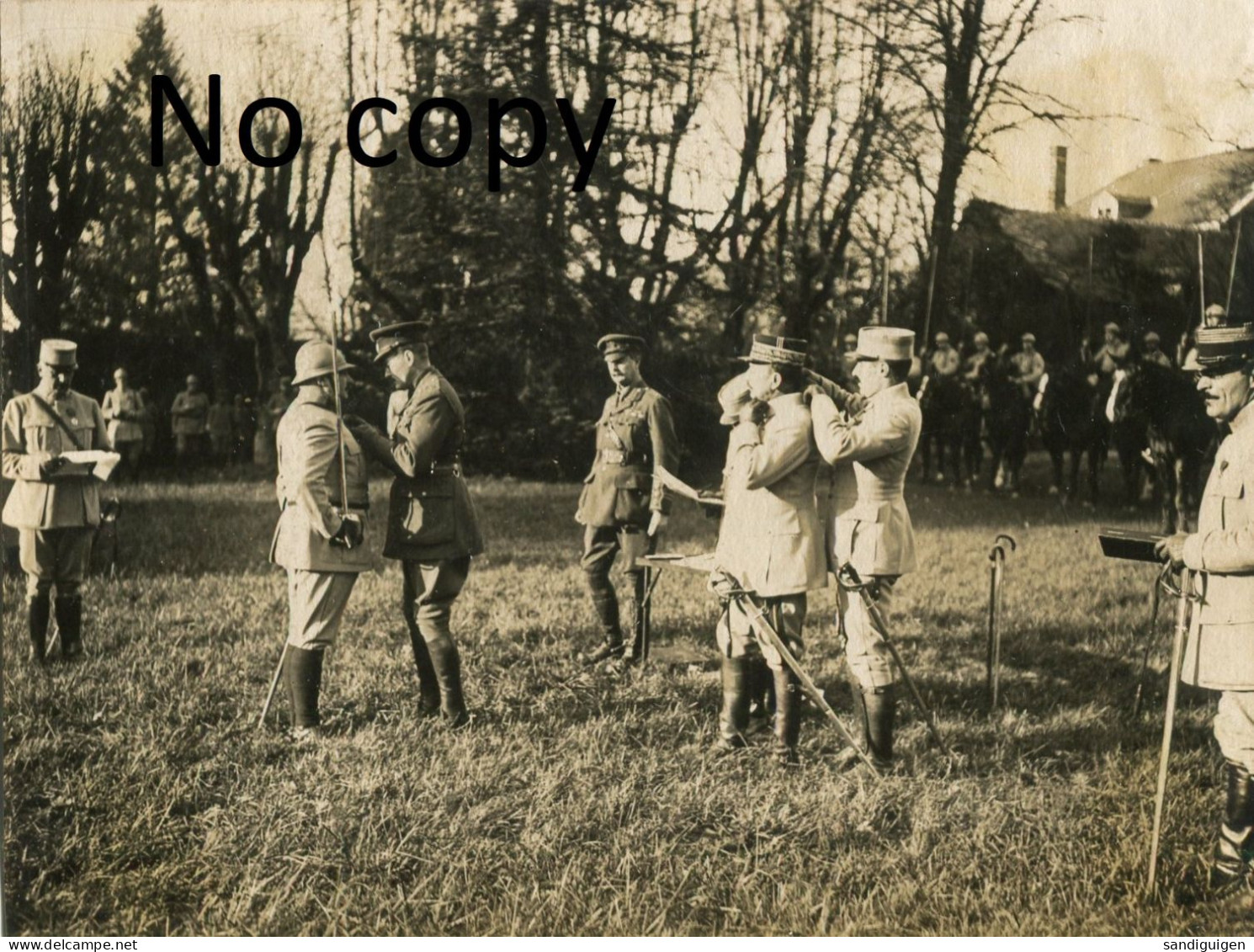 PHOTO FRANCAISE - OFFICIERS AU QG DE LA 5e ARMEE A JONCHERY SUR VESLE PRES DE TINQUEUX - REIMS MARNE GUERRE 1914 1918 - Guerre, Militaire