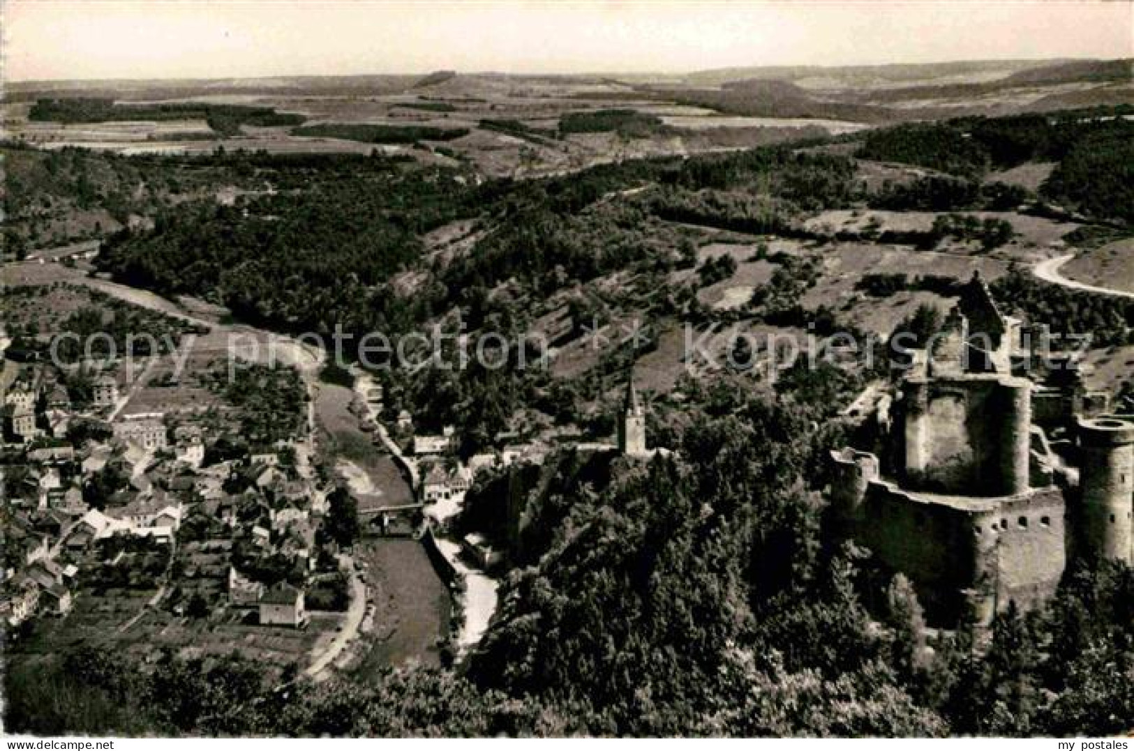 72809348 Vianden Vue Generale Du Haut Du Chateau - Andere & Zonder Classificatie