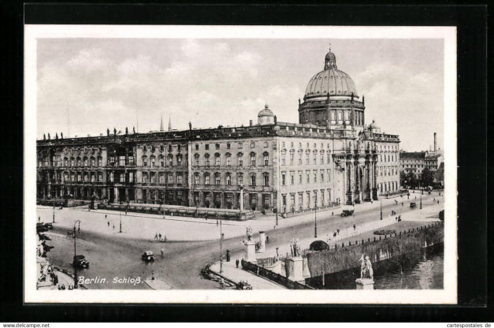 AK Berlin, Schloss Aus Der Vogelschau  - Mitte