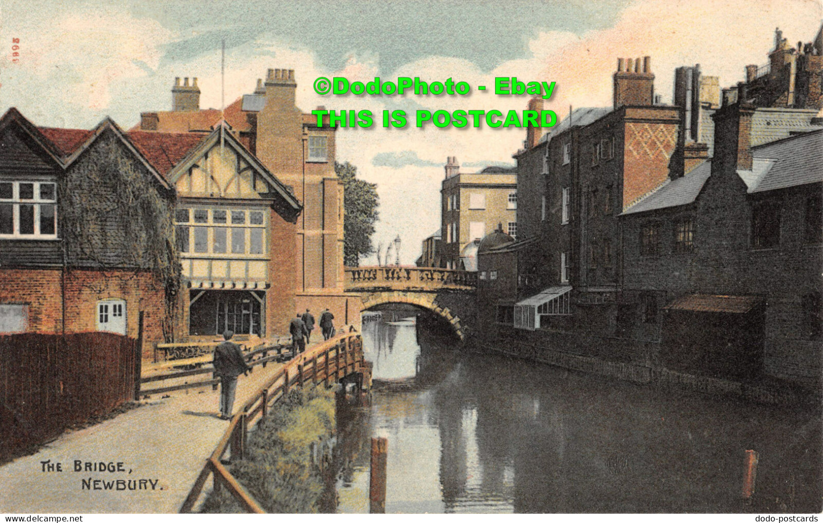 R354633 The Bridge Newbury. Post Card - Monde