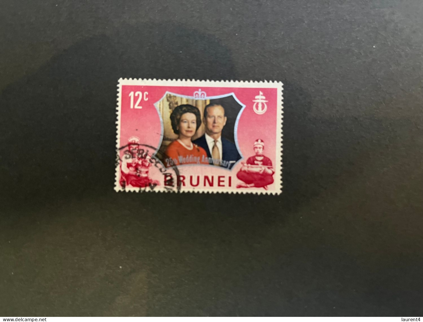 14-5-2024 (stamp) Used / Obliterer - 25th Wedding Anniversary - Brunei (1 Value) - Vanuatu (1980-...)