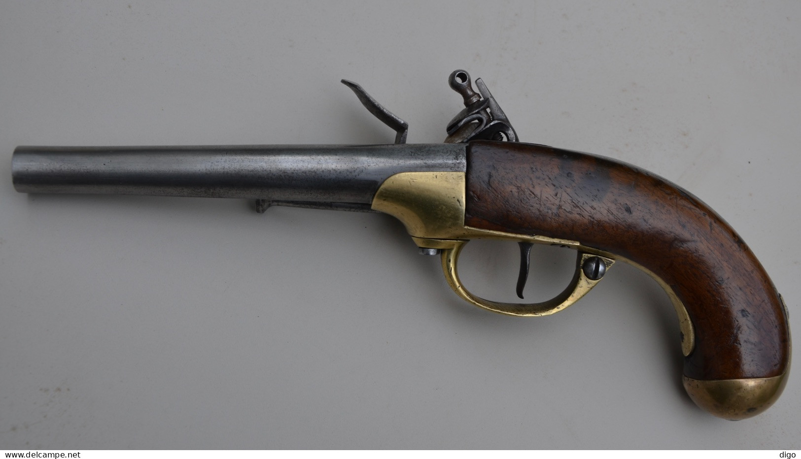 Pistolet à silex de cavalerie modèle 1777 du second type, fabriqué à Saint Étienne en 1786