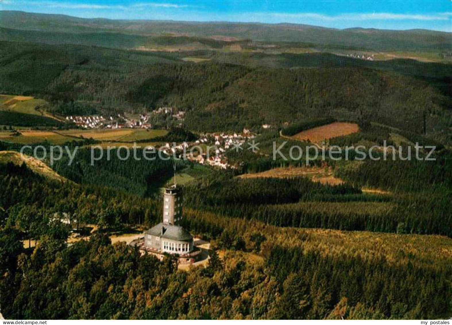 72798783 Bilstein Sauerland Aussichtsturm Restaurant Hohe Bracht Fliegeraufnahme - Sonstige & Ohne Zuordnung